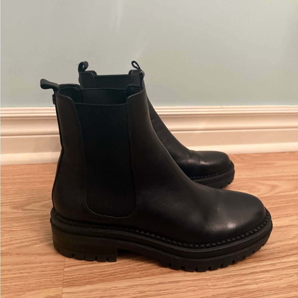 Davos booties from Artica
